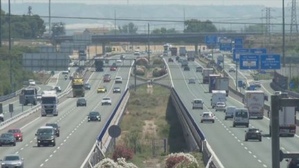 Las nueva señales entran en vigor este martes, 1 de julio. / DGT