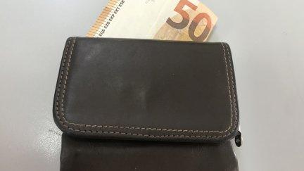 Imagen de archivo de un monedero con 50 euros. | Europa Press