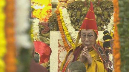 El dalái lama, durante una ceremonia para celebrar su cumpleaños, este sábado en la ciudad india de Dharamshala. / Foto: Aragón Noticias