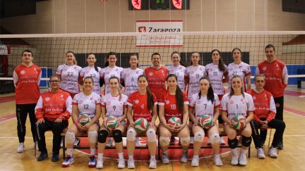 Plantilla del Club Voleibol Zaragoza.