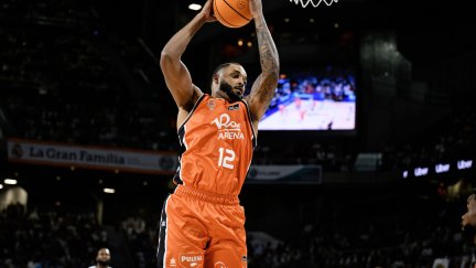 Joel Soriano, en un partido con Valencia Basket. Foto: acb Photo / David Grau
