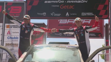 Joao Ferreira y Filipé Palmeiro celebran el triunfo.