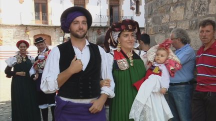 Traje ansotano. / Aragón TV
