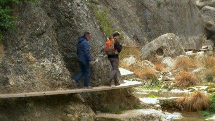 Turistas en la zona del Matarraña (Teruel). / Aragón TV