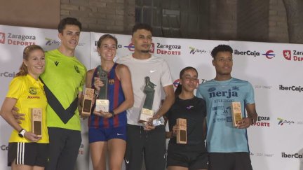 Imagen del podio masculino y femenino.
