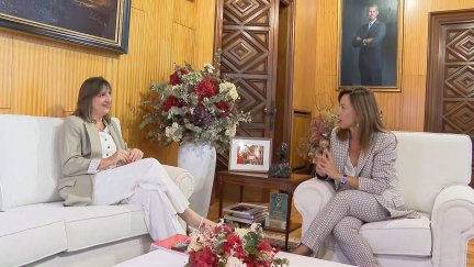 Natalia Chueca se ha reunido este martes con los portavoces de todos los grupos municipales. / Aragón TV