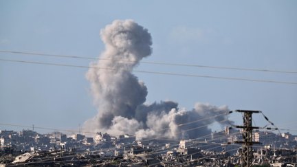 Israel ataca la ciudad de Gaza e inicia su invasión. / Efe. EPA. Atef Safadi