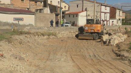 Este tramo es una zona de paso frecuente tanto de vehículos pesados como de viandantes. / Aragón TV