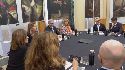 Comisión Aragonesa del Bicentenario por el fallecimiento de Francisco de Goya se ha reunido este lunes por primera vez. / Aragón TV