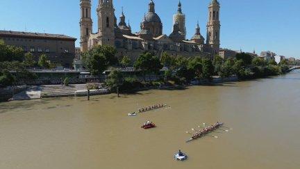 La regata por el centenario del Centro Natación Helios ha dejado imágenes de gran belleza.