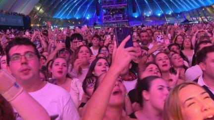 Multitudinario concierto de Melendi este sábado en Zaragoza. / Aragón TV
