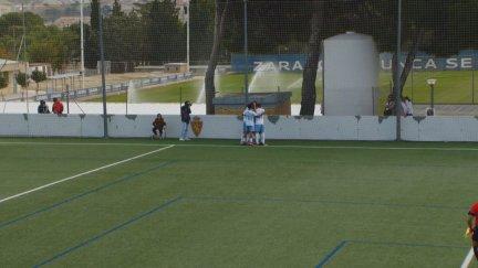 Abrazos tras el 2-1. Foto: Aragón Deporte