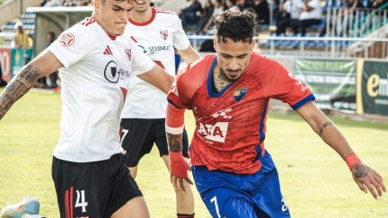 El CD Teruel vence al Sevilla Atlético con gol de Ayman y prolonga su buena racha.