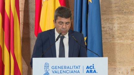 Mazón ha llegado poco antes de las 8:00 al Palau de la Generalitat. / EFE