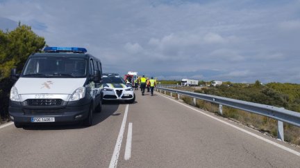 El siniestro se ha producido sobre las 10:45 horas, en la A-1102, en el término municipal de Zuera. / Guardia Civil