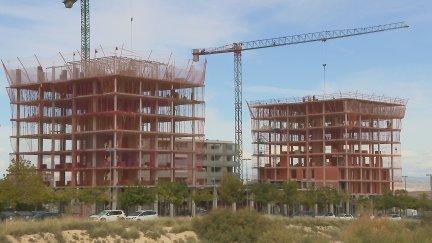 En el tercer trimestre del año ha aumentado la venta de vivienda nueva en un 6,5 %. / Aragón TV