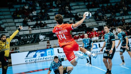Ian Moya, en un momento del partido ante León