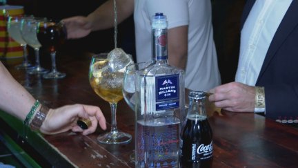 El alcohol está detrás de la mayoría de las adicciones / Archivo