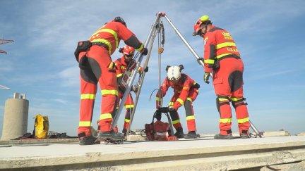 En la UME Aragón trabajan 450 efectivos. / Aragón TV