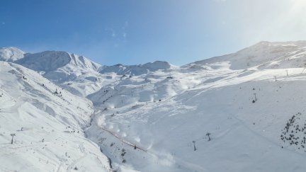 Así está la estación de Astún tras las últimas nevadas. / Astún
