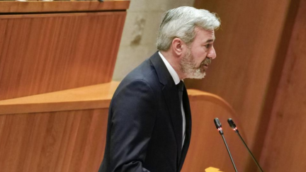 El presidente de Aragón ha anunciado en el pleno la construcción de viviendas públicas. / Gobierno de Aragón. Fabián Simón