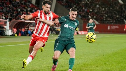 Un momento del partido de la SD Huesca en Almería