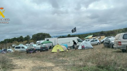 Camping de la fiesta rave no autorizada en Mazaleón (Teruel). / Guardia Civil