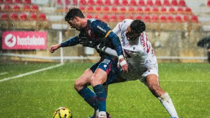 Un momento del partido en el Reino de León