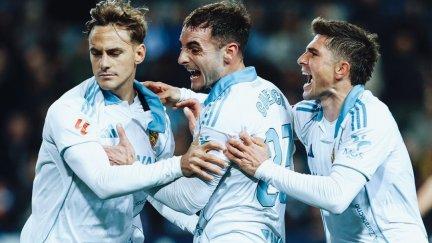 El Real Zaragoza busca un triunfo que le saque del descenso.