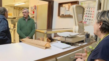 Cierra la panadería de Burbáguena (Teruel)./ Aragón TV