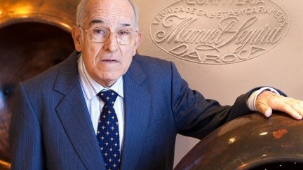 Imagen de despedida al pastelero darocense Manuel Segura Sorribes, fallecido este sábado en su localidad natal. / PASTELERÍAS MANUEL SEGURA