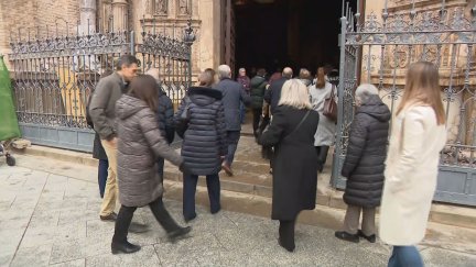 Entrada de la Basílica Santa Engracia este sábado por la mañana / Aragón TV