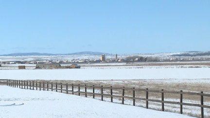 Temperaturas bajo cero en la localidad turolense de Bello. / Aragón TV