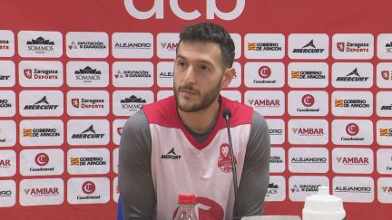 Marco Spissu en rueda de prensa.