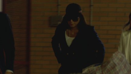 'La Diabla' a su salida de la cárcel de Zuera tras quedar en libertad con cargos. / Aragón TV