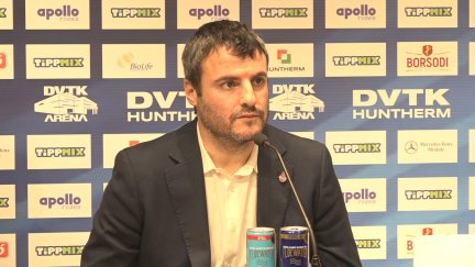 Carlos Cantero, durante su comparecencia tras el partido