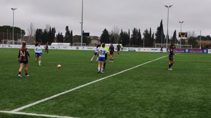 Imagen del encuentro de este domingo disputado por el Zaragoza CFF.