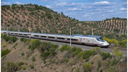 Imagen de archivo de un tren AVE. / Europa Press