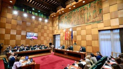 Imagen del salón de plenos del Ayuntamiento de Zaragoza. / Miguel G. García