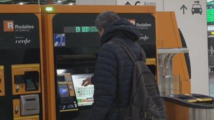 El servicio de Rodalies se ha tenido que suspender varios minutos este martes. / Aragón TV