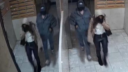 Dos de las personas detenidas por robos con fuerza en domicilios. / Policía Nacional