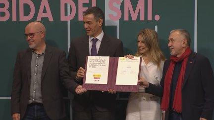 Acto de firma de la subida del SMI en 2026. / Aragón TV