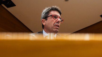 El expresidente de la Generalitat Valenciana en una comparecencia en Les Corts./ Jorge Gil / Europa Press