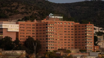 Los dos que han resultado heridos de gravedad han sido trasladados al Hospital Vall d'Hebron de Barcelona. / Europa Press