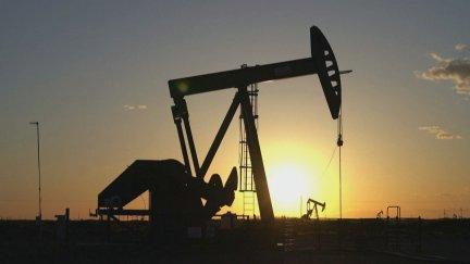 La AIE calcula un hundimiento de la oferta de petróleo en el mundo de ocho millones de barriles al día en marzo. / Aragón TV