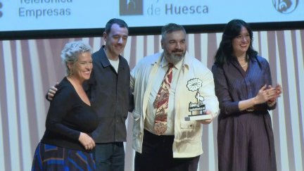 Pantomima Full ha cerrado el Congreso de Periodismo de Huesca recibiendo el Premio Blasillo. / Aragón TV