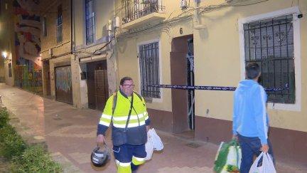 El edificio desalojado está en la calle Arcadas, en el barrio de la Magdalena de Zaragoza. / Aragón TV