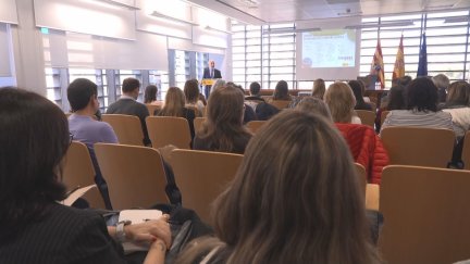 Jornada organizada por la Subdelegación del Gobierno en Zaragoza sobre la contratación de personas migrantes en el campo. / Aragón TV