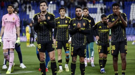 El equipo aplaude a la afición desplazada a Leganés