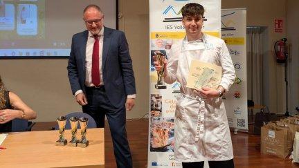 Pablo Nicolás Mollá, ganador del concurso nacional de cocina con carne de ternera asturiana. | Aragón Noticias